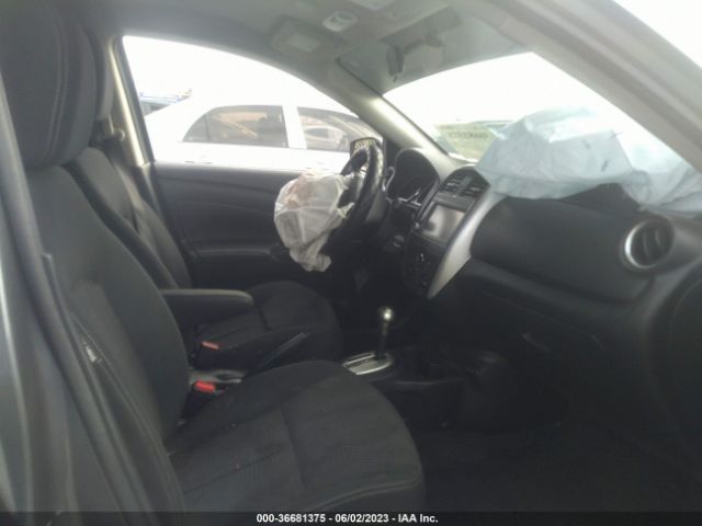 3N1CN7AP3KL807642 Nissan Versa Sedan Sv