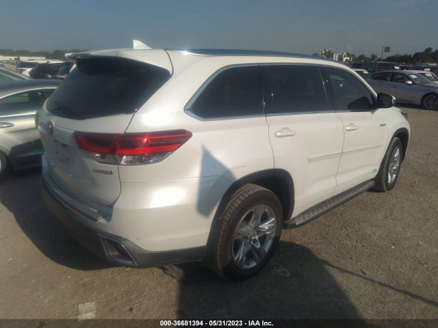 2018 Toyota Highlander, VIN: 5TDDGRFH2JS051156