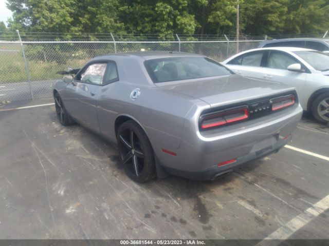 2C3CDZAG4GH107662 Dodge Challenger Sxt