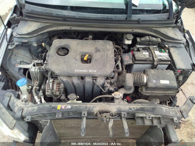 2017 HYUNDAI ELANTRA SE VIN: KMHD74LF8HU080989