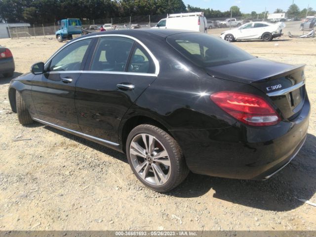 WDDWF4KB3JR411989 Mercedes-Benz C-class C 300
