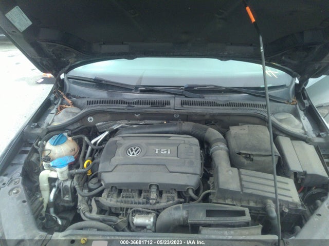 3VWD17AJ8EM410139 Volkswagen Jetta Sedan Se W/connectivity