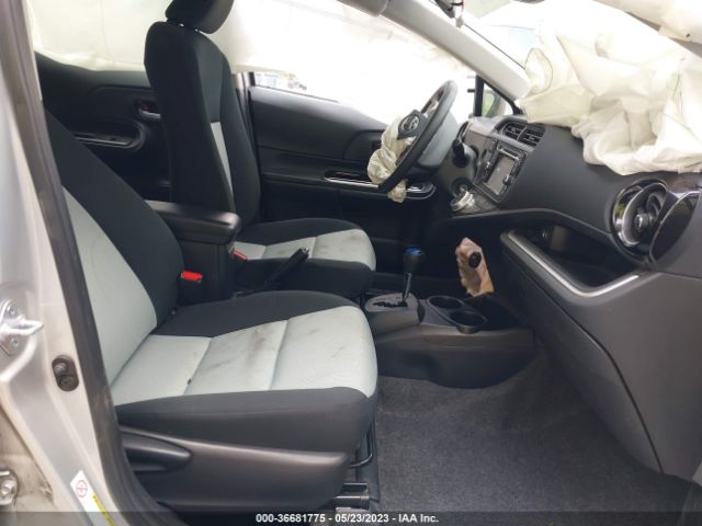 Toyota Prius C One/two/three/four 2017 JTDKDTB32H1595445 Image 7