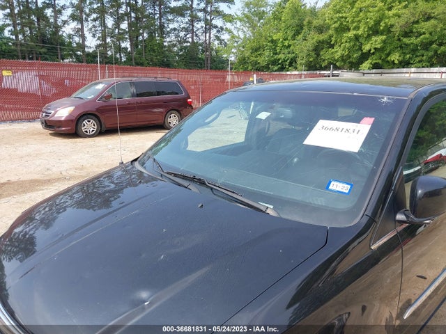 2C4RC1HGXER174614 Chrysler Town & Country S