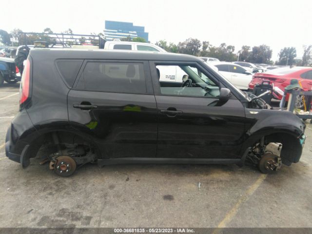 KNDJN2A2XE7058410 KIA Soul Base