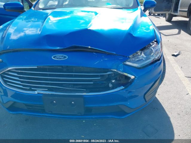 3FA6P0HDXLR164928 Ford FUSION SE