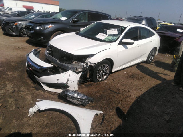 Honda Civic Sedan Lx 2018 2HGFC2F55JH582160 Image 2