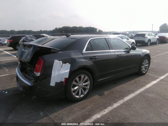 Chrysler 300 Anniversary Edition 2016 2C3CCARG0GH296514 Image 4