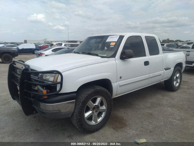 2004 CHEVROLET SILVERADO 1500 LS VIN: 1GCEC19T24Z292252