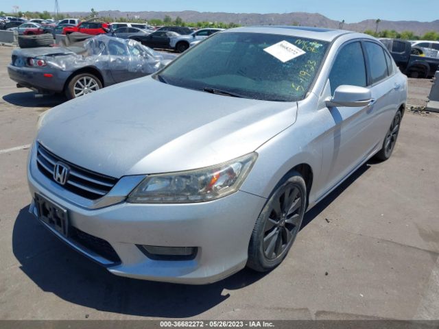 1HGCR3F95FA020954 Honda Accord Sedan Touring