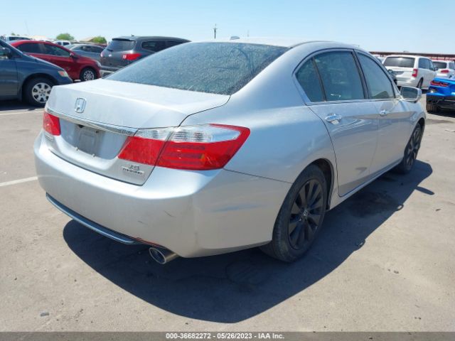 1HGCR3F95FA020954 Honda Accord Sedan Touring