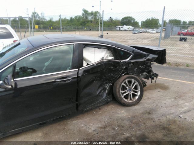 3FA6P0CD8KR260501 Ford FUSION SEL