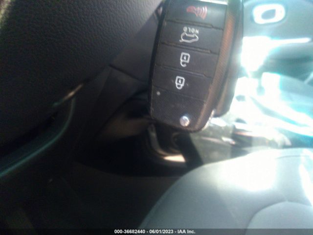 KNDJX3A52F7144757 KIA Soul !