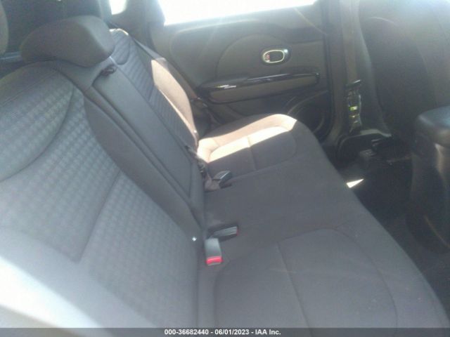 KNDJX3A52F7144757 KIA Soul !