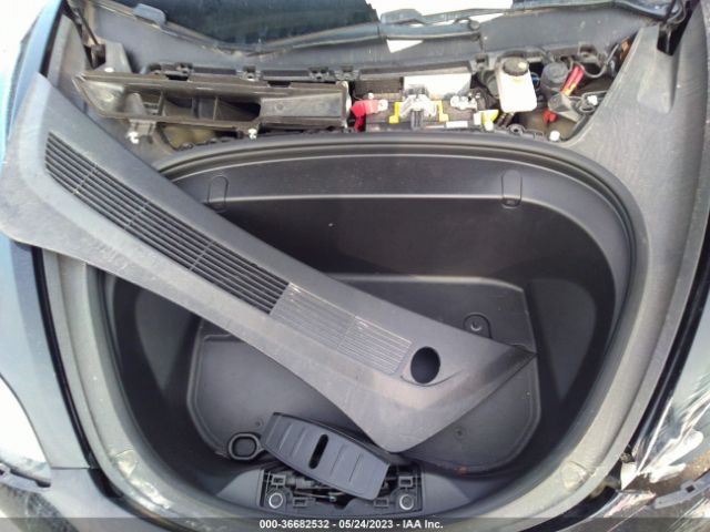 5YJ3E1EA1KF395378 Tesla Model 3 Range