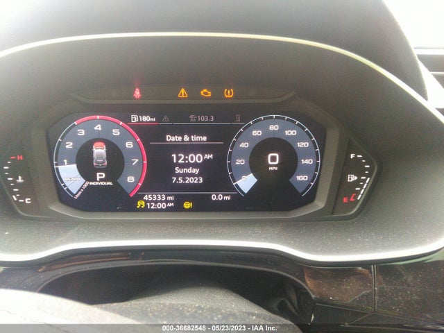 WA1AUCF38M1100272 Audi Q3 PREMIUM