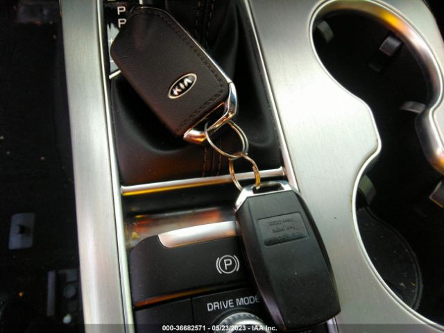 KNAE45LC9K6063253 KIA Stinger Gt1