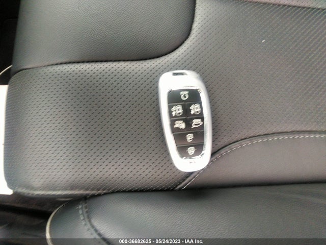 2022 Hyundai Santa Fe, VIN: KM8S7DA27NU044021