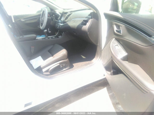 Chevrolet IMPALA LT 2018 2G1105SA1J9113740 Image 7