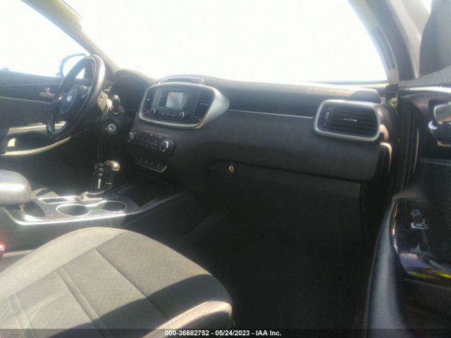 5XYPG4A39GG140269 KIA SORENTO LX