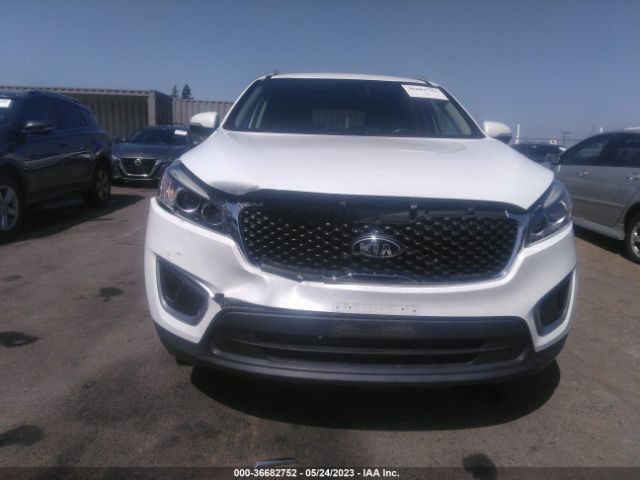 5XYPG4A39GG140269 KIA SORENTO LX