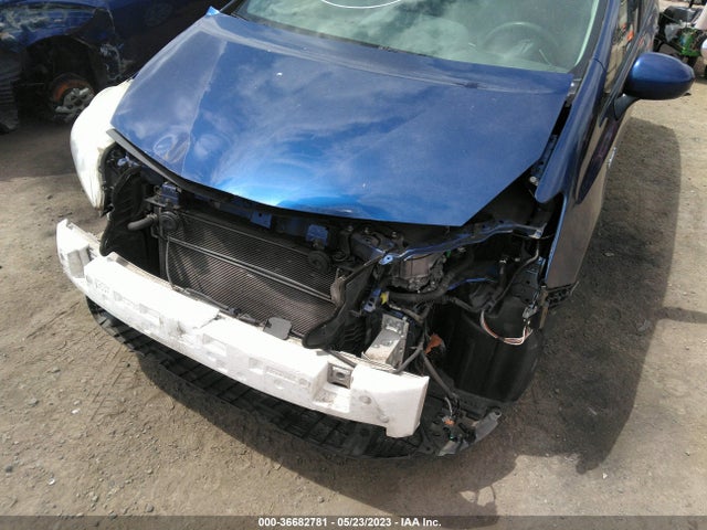 Toyota Prius V Two/three/five 2014 JTDZN3EU7E3326440 Image 8