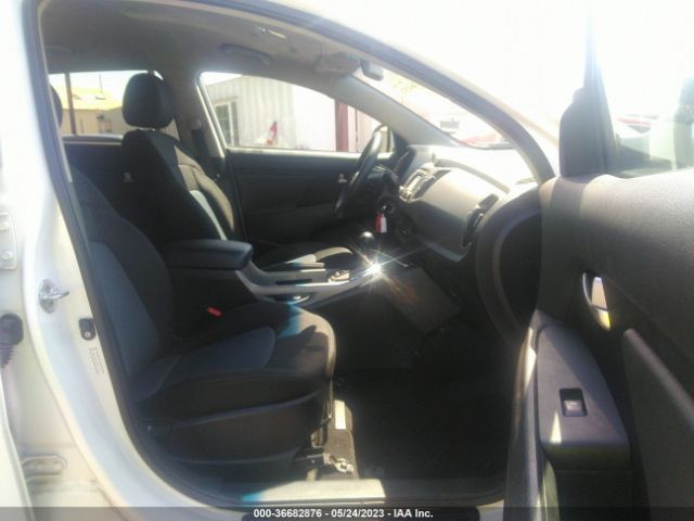 KNDPB3ACXG7817755 KIA Sportage Lx