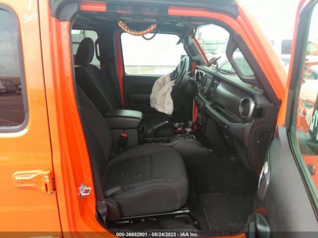 1C4HJXDNXKW594675 Jeep Wrangler Unlimited Sport S