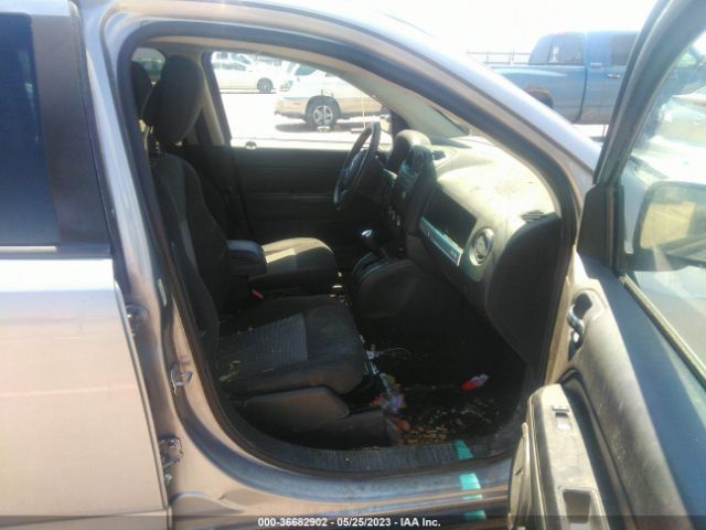 1C4NJDBB3FD183372 Jeep Compass Sport