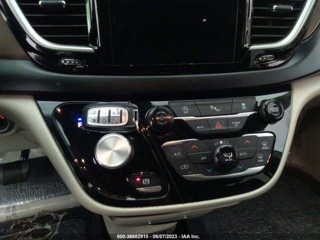 Chrysler Pacifica Touring L 2019 2C4RC1BG8KR708293 Image 11