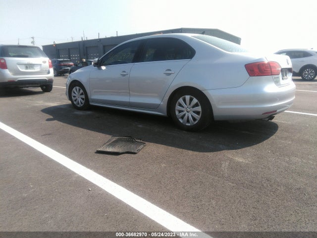 3VWD07AJ2EM333299 Volkswagen Jetta Sedan Se W/connectivity