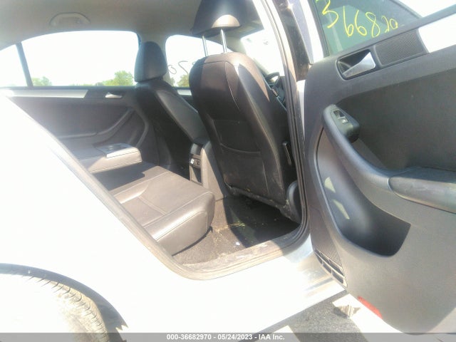 3VWD07AJ2EM333299 Volkswagen Jetta Sedan Se W/connectivity