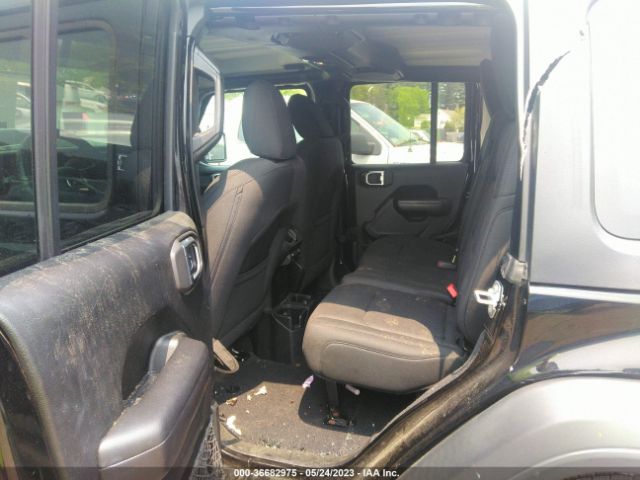 1C4HJXDG4JW187709 Jeep Wrangler Unlimited Sport S