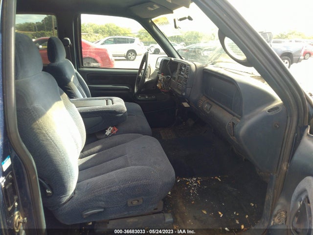 1998 CHEVROLET C/K 1500 VIN: 2GCEC19M6W1251868
