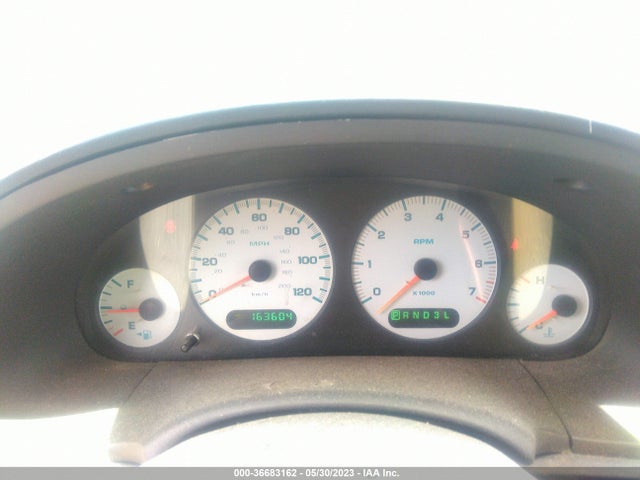 2002 DODGE CARAVAN SPORT VIN: 2B4GP44RX2R573228