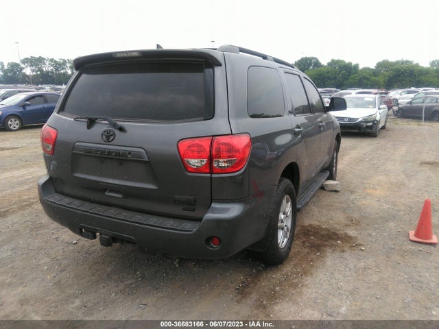 Toyota Sequoia Sr5 2014 5TDBW5G17ES102869 Image 4