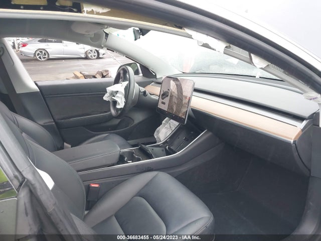 Tesla Model 3 Long Range 2018 5YJ3E1EB0JF104179 Image 5