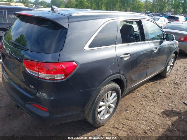 2016 KIA SORENTO LX VIN: 5XYPGDA32GG154451