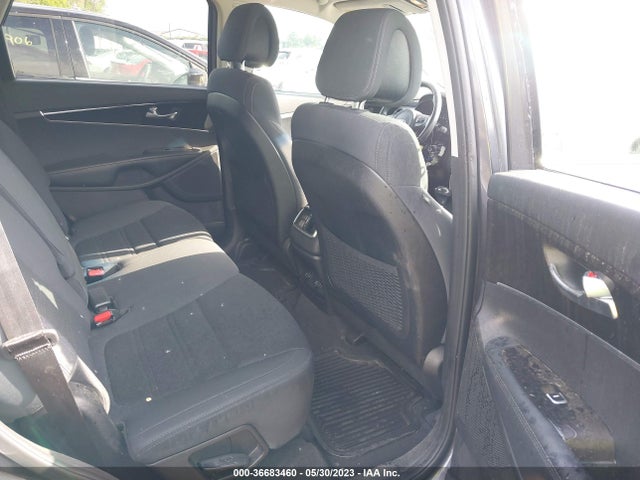 2016 KIA SORENTO LX VIN: 5XYPGDA32GG154451