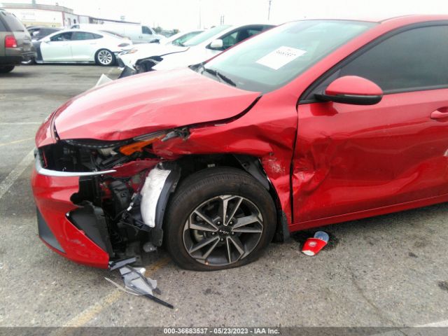3KPF24AD1PE544926 KIA Forte Lxs