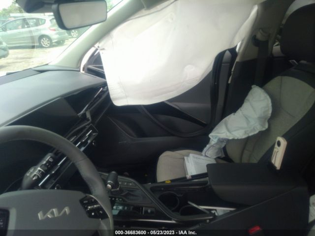 KNDCT3LE0P5086730 KIA Niro Sx Touring