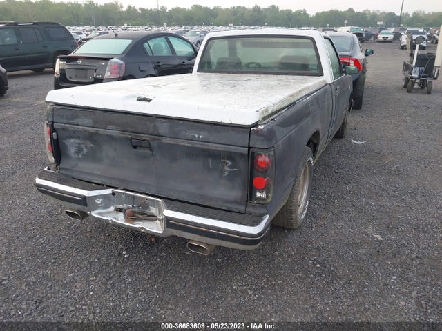 1993 CHEVROLET S TRUCK S10 VIN: 1GCCS14R7P0191013