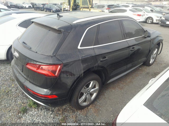 WA1BNAFY0J2019211 Audi Q5 Premium Plus