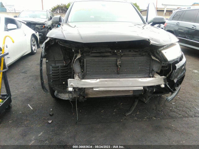 WA1BNAFY0J2019211 Audi Q5 Premium Plus