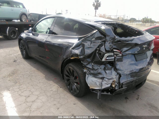 Tesla Model Y Performance 2023 7SAYGDEFXPF776413 Image 3
