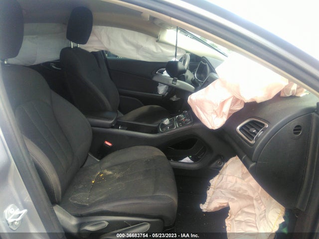 1C3CCCABXGN108049 Chrysler 200 Limited