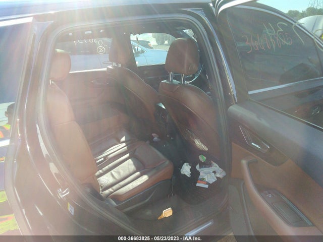 WA1LAAF79JD000734 Audi Q7 Premium Plus