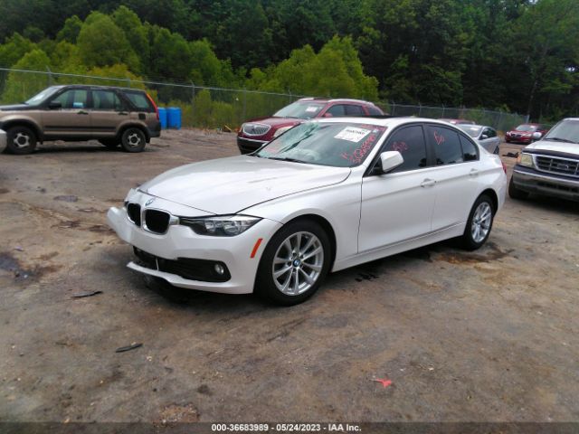 WBA8E1G37HNU15872 BMW 3 Series 320i