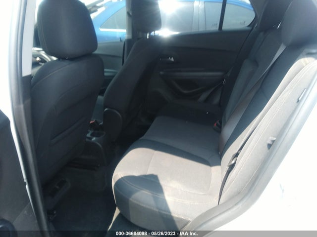 Chevrolet TRAX LS 2020 KL7CJKSB4LB320853 Image 8
