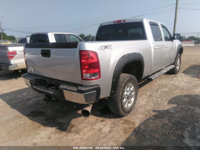 1GT121E83EF145217 GMC Sierra 2500hd Slt